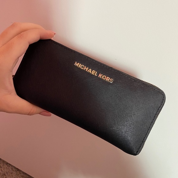 Michael Kors Handbags - Used Black Michael Kors Wallet
